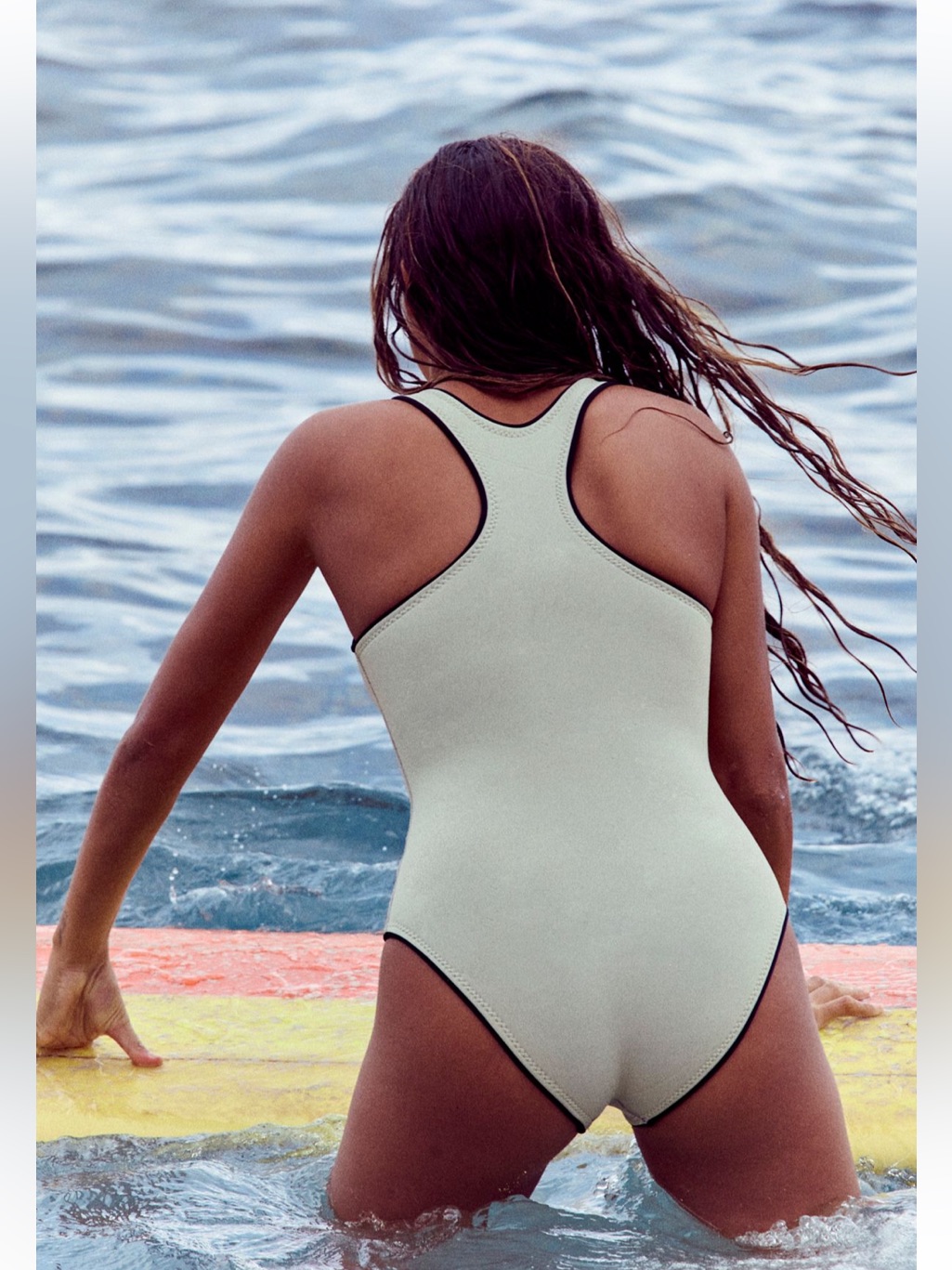 Abysse Elle One-Piece Surf Suit Pearl 2mm Limestone Neoprene Medium New Nwt — image 5 of 8